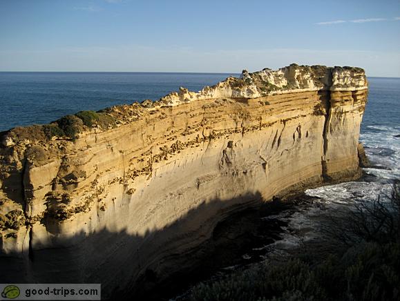 Loch Ard Gorge <br> Razorback