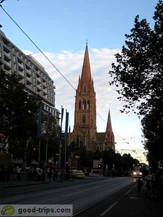 St Paul's Cathedral near Swanstone Street