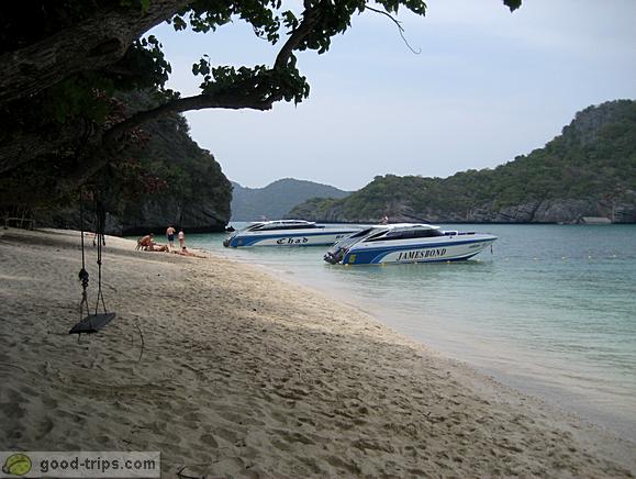 Ang Thong National Marine Park <br> Beach on Koh Sam Sao
