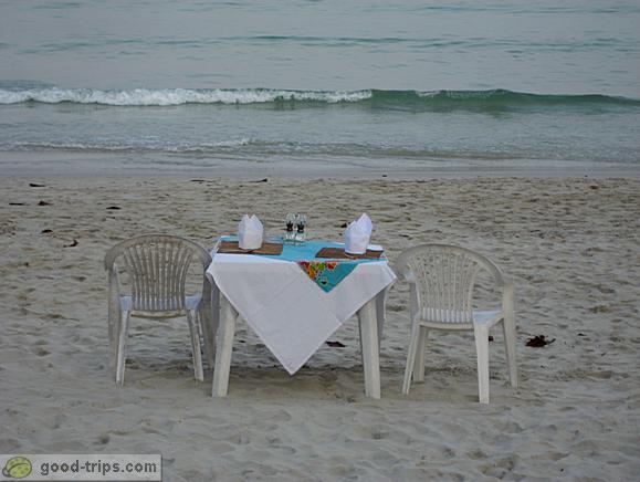 Place for romantic dinner in the evening in Thailand